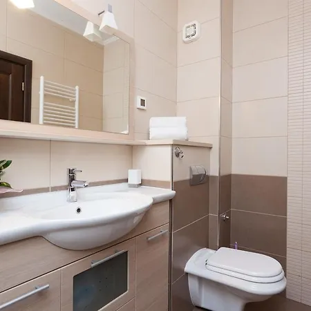 Solitudo Apartment *